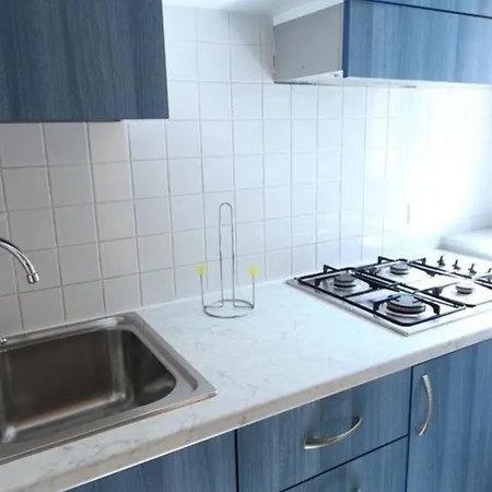 Fuer 6 Personen Ca 60 Qm In Cefalu, Sizilien Nordkueste Von Sizilien